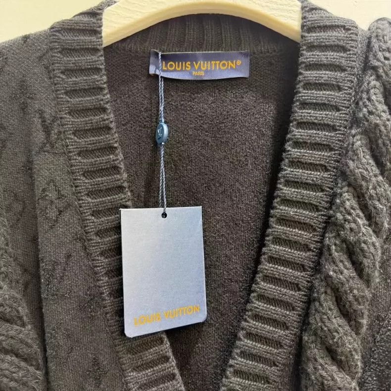 Louis Vuitton LV Louis Vuitton Knitted Cardigan in Black-yf Size US L / EU 52-54 / 3 - 2 Thumbnail