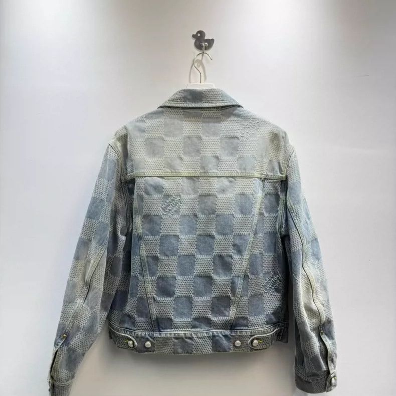 Louis Vuitton Louis Vuitton Checkered Denim Jacket with Logo-yf Size US L / EU 52-54 / 3 - 3 Thumbnail