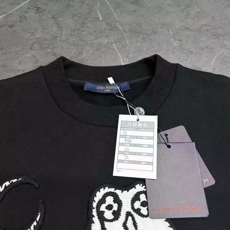 Louis Vuitton Louis Vuitton Owl Graphic Sweatshirt M Size-yf Size US M / EU 48-50 / 2 - 3 Thumbnail