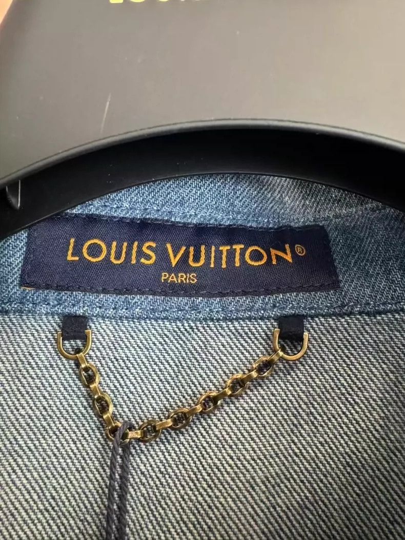 Louis Vuitton Louis Vuitton Striped Long Sleeve Polo Shirt-yf Size US L / EU 52-54 / 3 - 5 Thumbnail