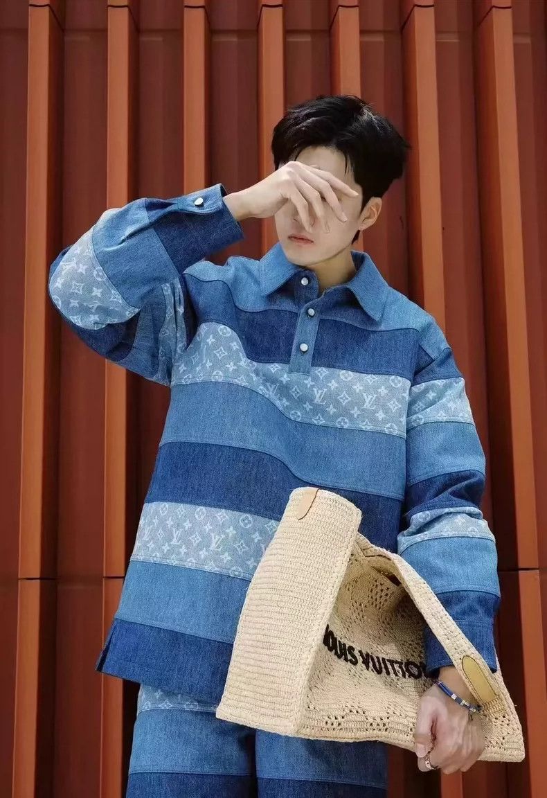 Louis Vuitton Louis Vuitton Striped Long Sleeve Polo Shirt-yf Size US L / EU 52-54 / 3 - 6 Thumbnail