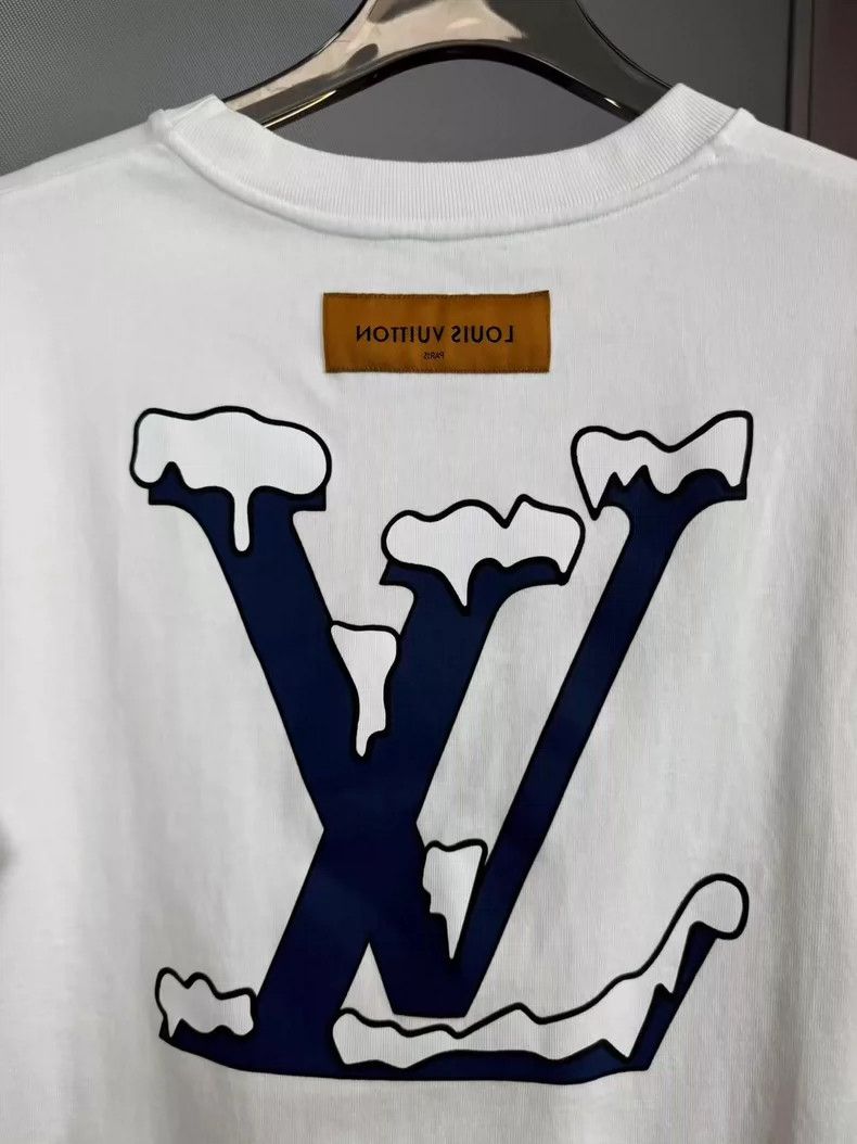 Louis Vuitton Louis Vuitton Snow Mountain Short Sleeve Shirt-yf Size US M / EU 48-50 / 2 - 4 Thumbnail