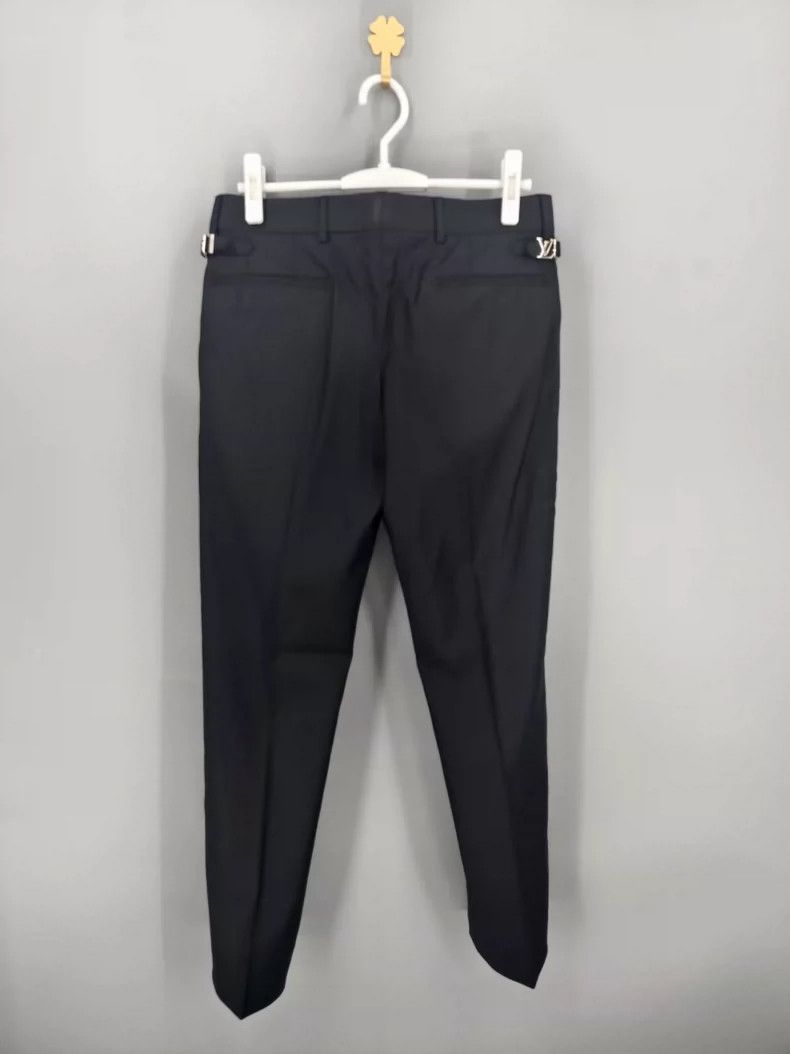 Louis Vuitton Louis Vuitton Metal Logo Trousers Size 36-yf Size US 36 / EU 52 - 2 Thumbnail