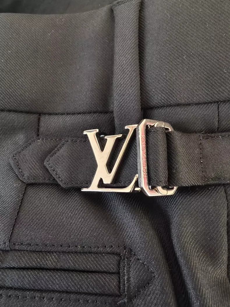 Louis Vuitton Louis Vuitton Metal Logo Trousers Size 36-yf Size US 36 / EU 52 - 5 Thumbnail