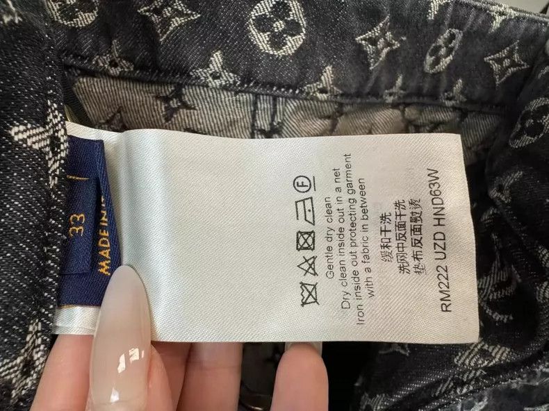 Louis Vuitton Louis Vuitton Full Logo Embroidered Jeans-yf Size US 33 - 6 Thumbnail
