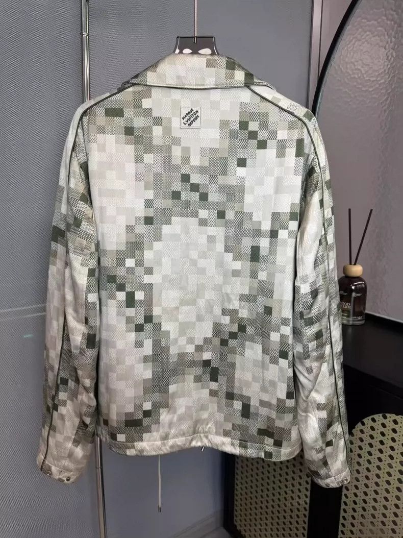 Louis Vuitton Louis Vuitton SS25 Camouflage Mosaic Jacket-yf Size US L / EU 52-54 / 3 - 2 Thumbnail