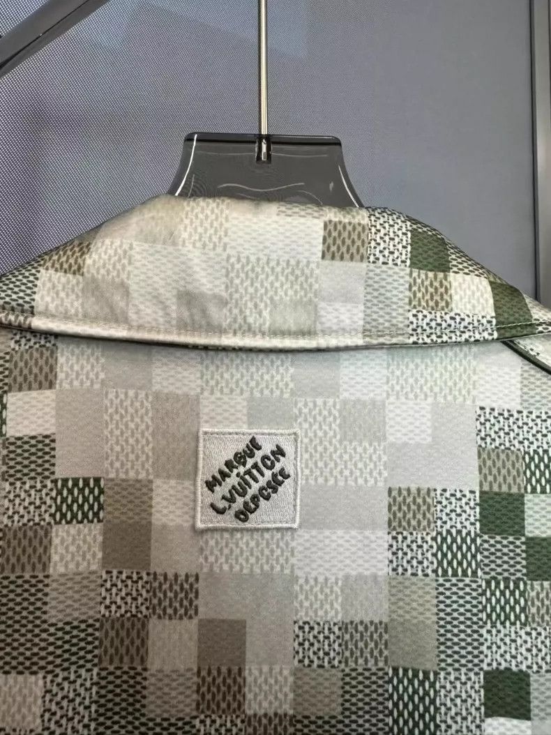 Louis Vuitton Louis Vuitton SS25 Camouflage Mosaic Jacket-yf Size US L / EU 52-54 / 3 - 4 Thumbnail