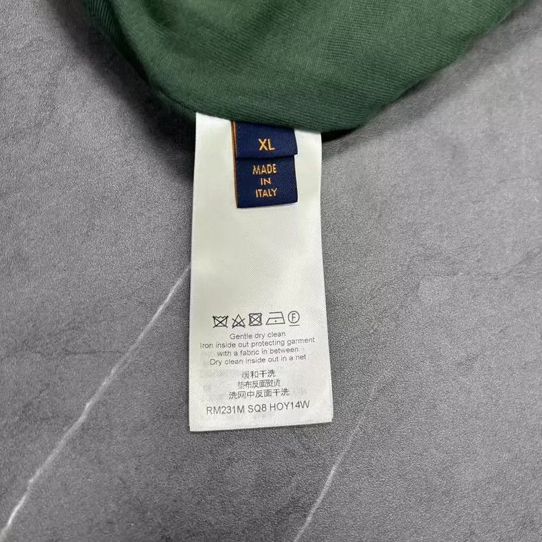 Louis Vuitton Louis Vuitton Logo Knit Jacket Size XL-yf Size US XL / EU 56 / 4 - 7 Thumbnail