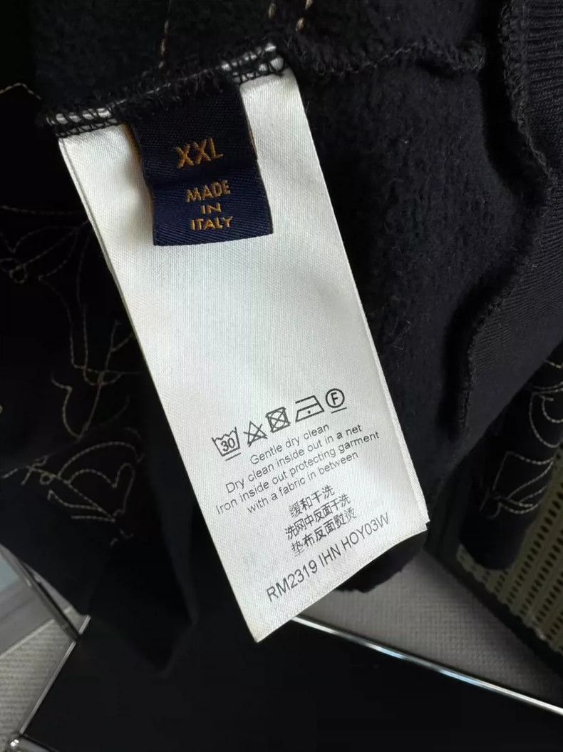 Louis Vuitton Louis Vuitton Black Embroidered Logo Sweatshirt-yf Size US XXL / EU 58 / 5 - 4 Thumbnail