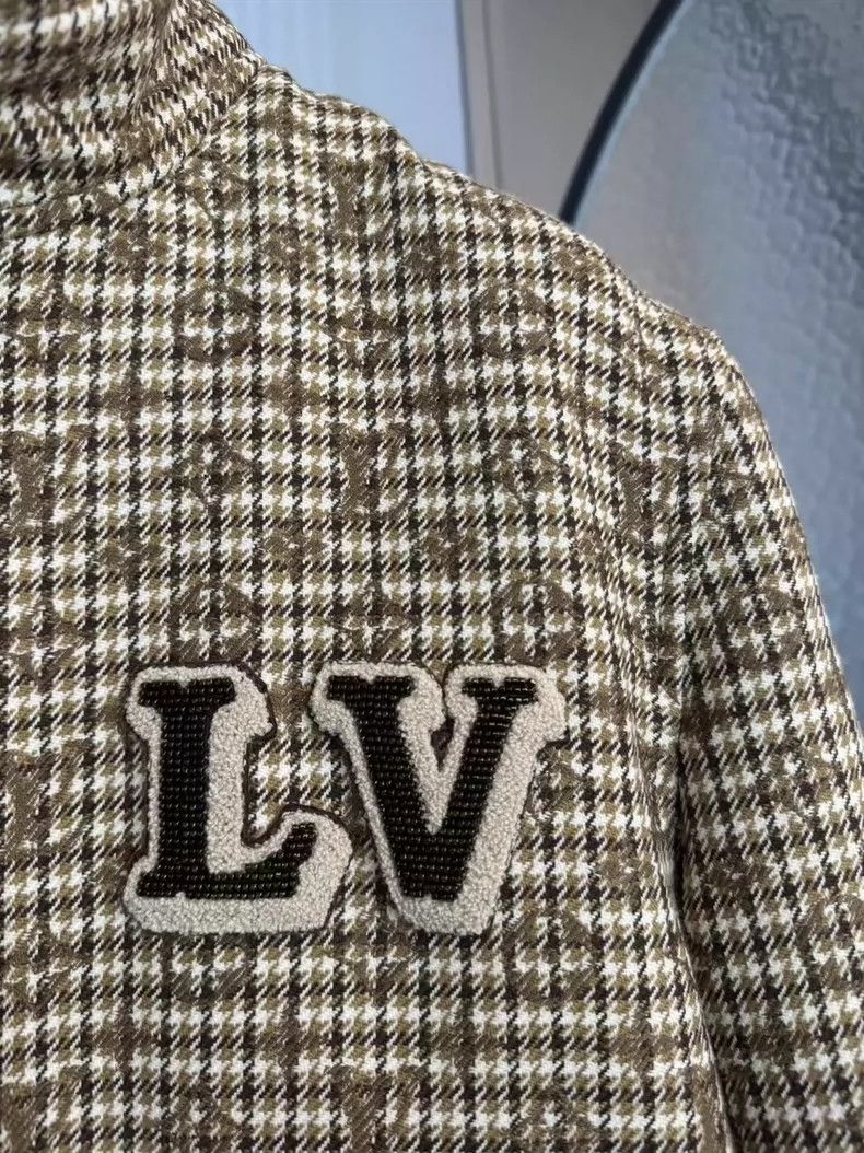 Louis Vuitton Louis Vuitton Checked Zipper Jacket with Buttons-yf Size US L / EU 52-54 / 3 - 5 Thumbnail