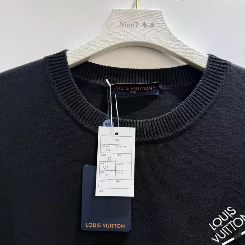 Louis Vuitton LV Louis Vuitton Black Short Sleeve T-Shirt-yf Size US XXL / EU 58 / 5 - 2 Thumbnail