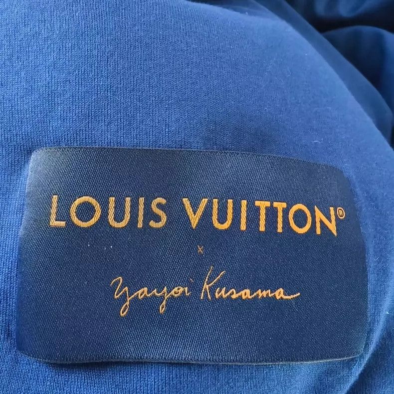 Louis Vuitton Louis Vuitton x Yayoi Kusama Blue Teddy Jacket-yf Size US XXL / EU 58 / 5 - 3 Thumbnail