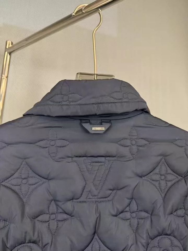 Louis Vuitton Louis Vuitton Black Puffer Jacket with Tags-yf Size US L / EU 52-54 / 3 - 5 Thumbnail