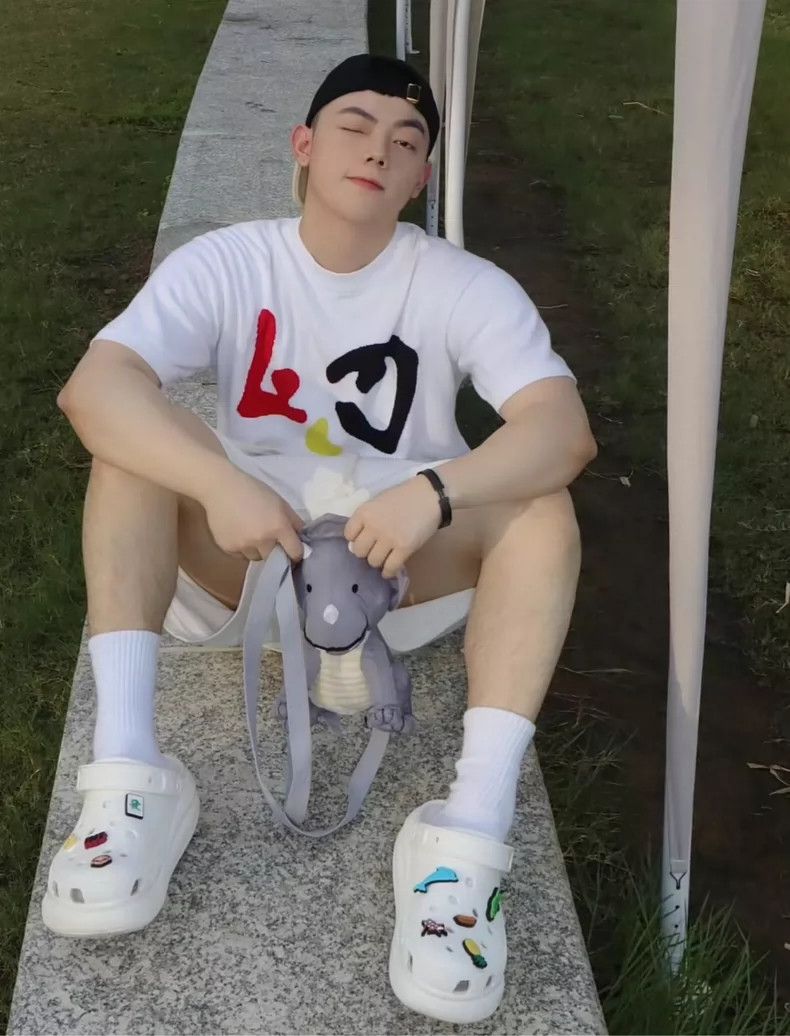 Louis Vuitton LV Louis Vuitton Colorful Face Knitted Short Sleeve-yf Size US S / EU 44-46 / 1 - 5 Thumbnail