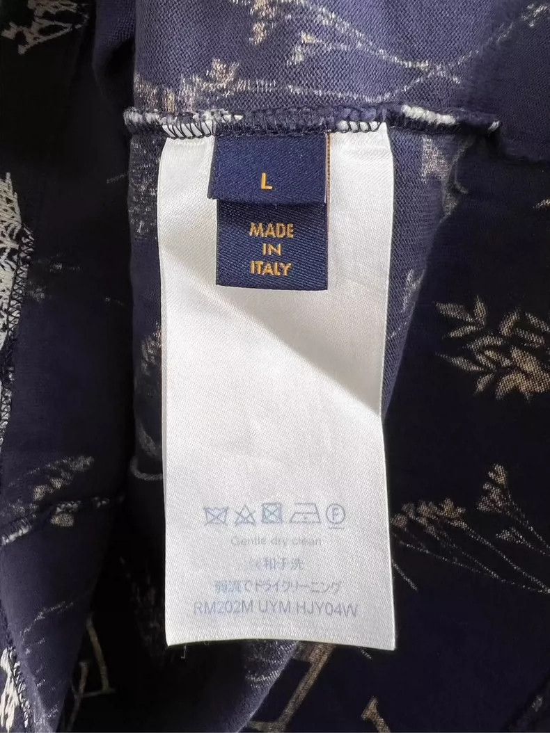 Louis Vuitton Louis Vuitton Short Sleeve T-shirt Large-yf Size US L / EU 52-54 / 3 - 4 Thumbnail