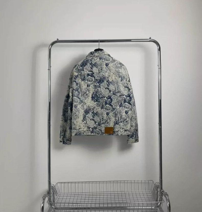 Louis Vuitton Louis Vuitton Blue Floral Print Denim Jacket-yf Size US L / EU 52-54 / 3 - 2 Thumbnail