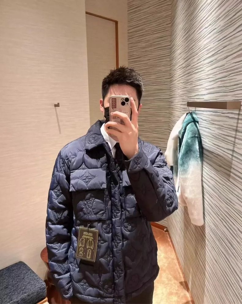 Louis Vuitton Louis Vuitton Quilted Jacket with Logo Tags-yf Size US L / EU 52-54 / 3 - 7 Thumbnail
