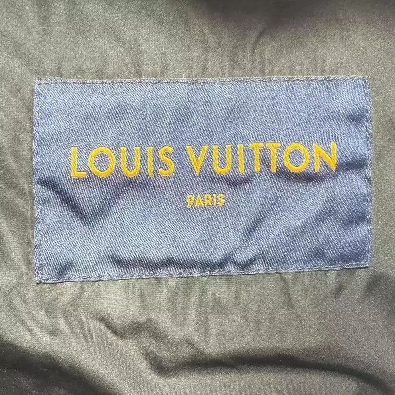 Louis Vuitton Louis Vuitton Quilted Jacket with Logo Tags-yf Size US L / EU 52-54 / 3 - 4 Thumbnail