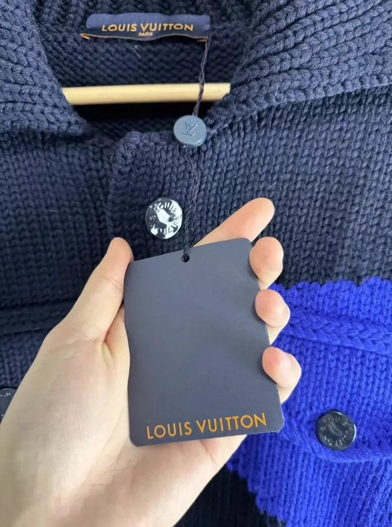 Louis Vuitton Louis Vuitton Blue Purple Knit Jacket Size L-yf Size US L / EU 52-54 / 3 - 4 Thumbnail