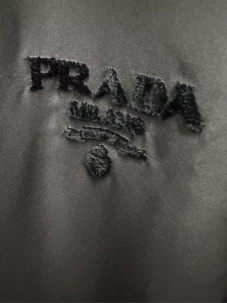 Prada Prada Velvet Long Sleeve Shirt Jacket-yf Size US M / EU 48-50 / 2 - 3 Thumbnail