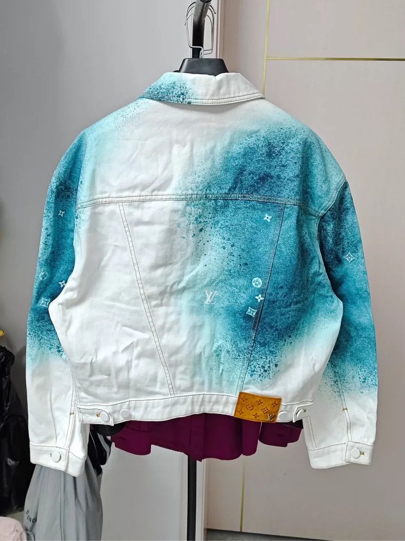 Louis Vuitton Louis Vuitton Gradient Starry Denim Jacket-yf Size US L / EU 52-54 / 3 - 2 Thumbnail