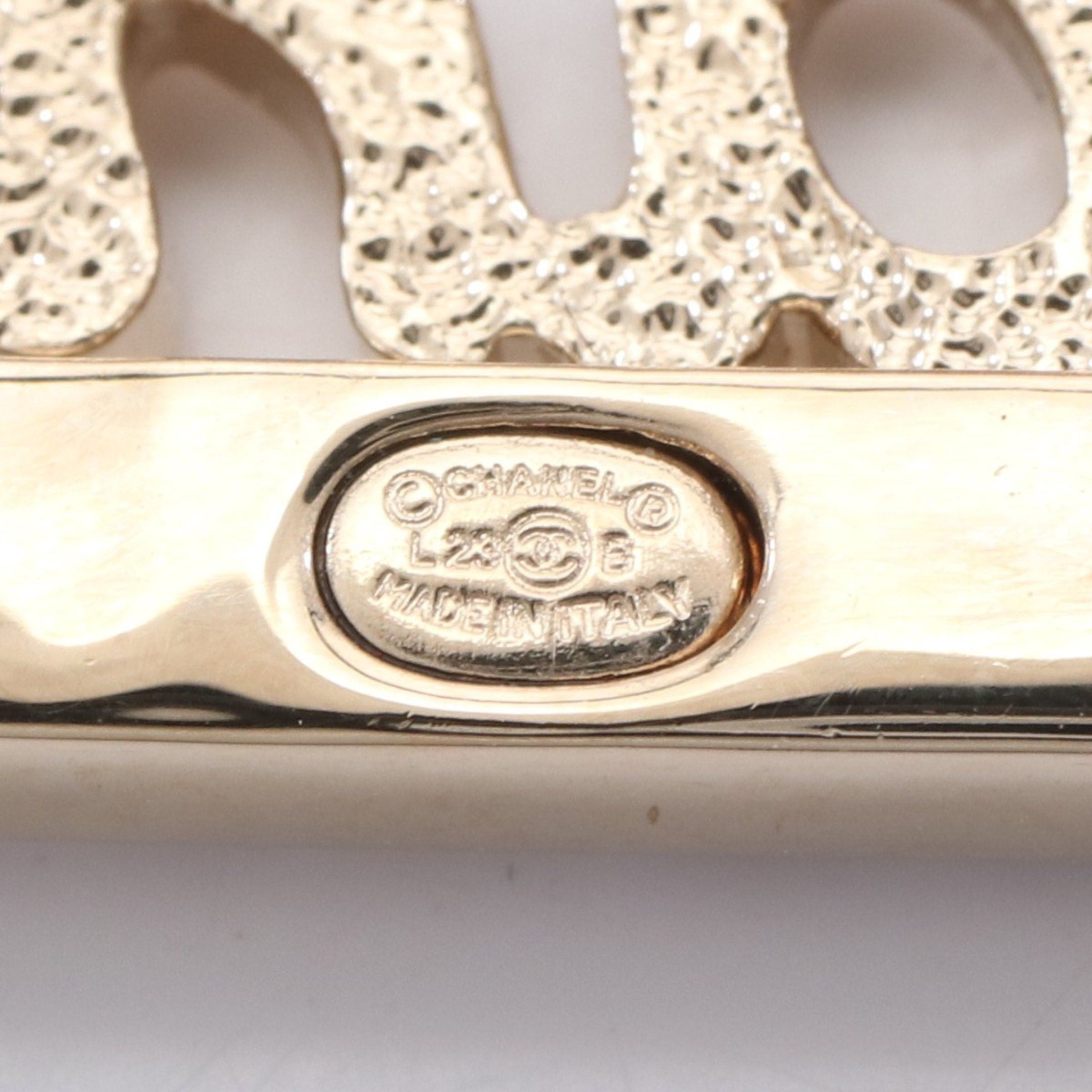 Chanel Chanel Logo Hair Clip Gp Rhinestone Fake Pearl Gold Clear White L23B Size ONE SIZE - 3 Thumbnail