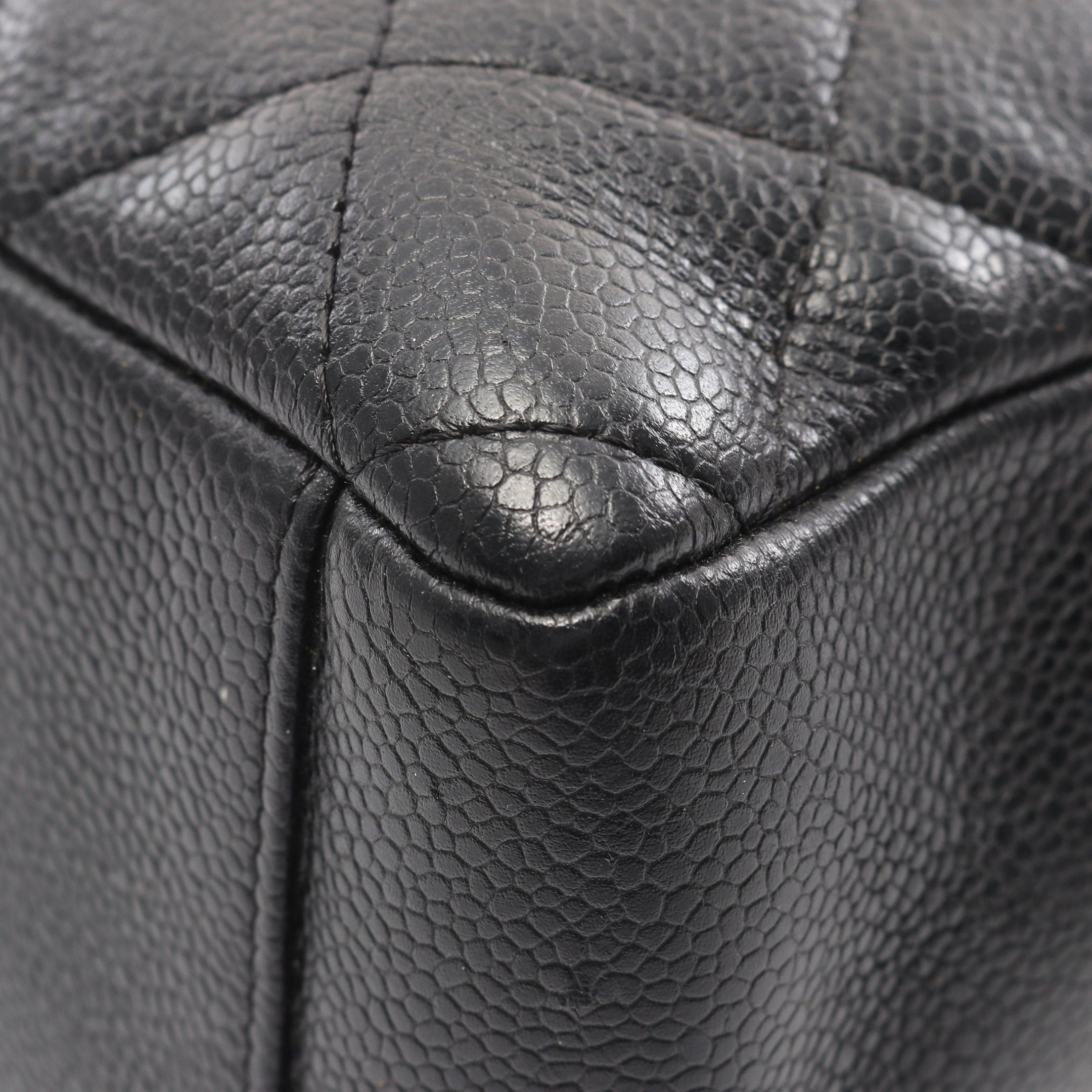 Chanel Chanel Matelasse Pst Chain Shoulder Bag Tote Caviar Skin Black Gold Hardware Size ONE SIZE - 6 Thumbnail