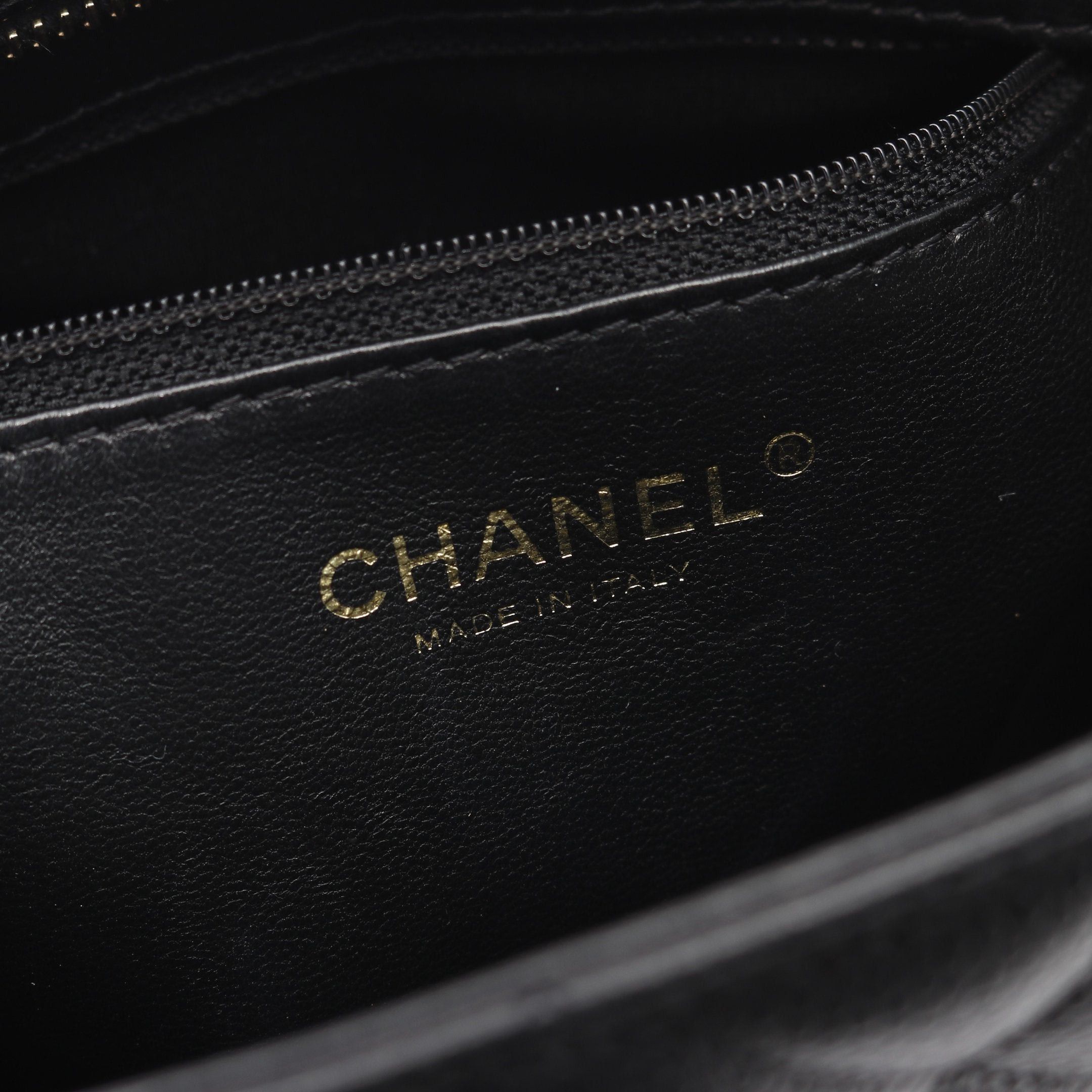 Chanel Chanel Reissue Tote Handbag Bag Caviar Skin Black Gold Hardware Size ONE SIZE - 4 Thumbnail