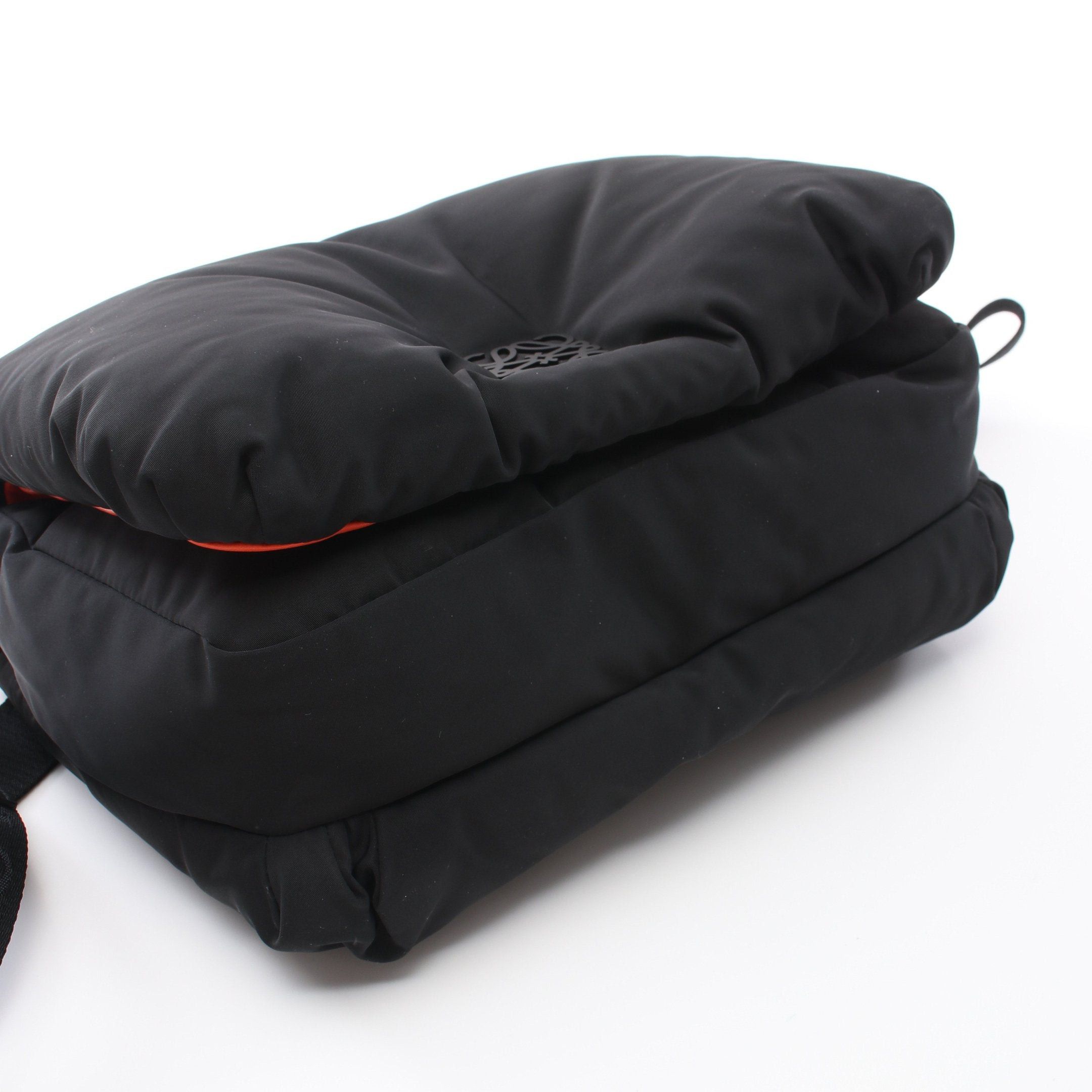 Loewe Loewe Goya Puffer Shoulder Bag Nylon Leather Black Size ONE SIZE - 9 Thumbnail