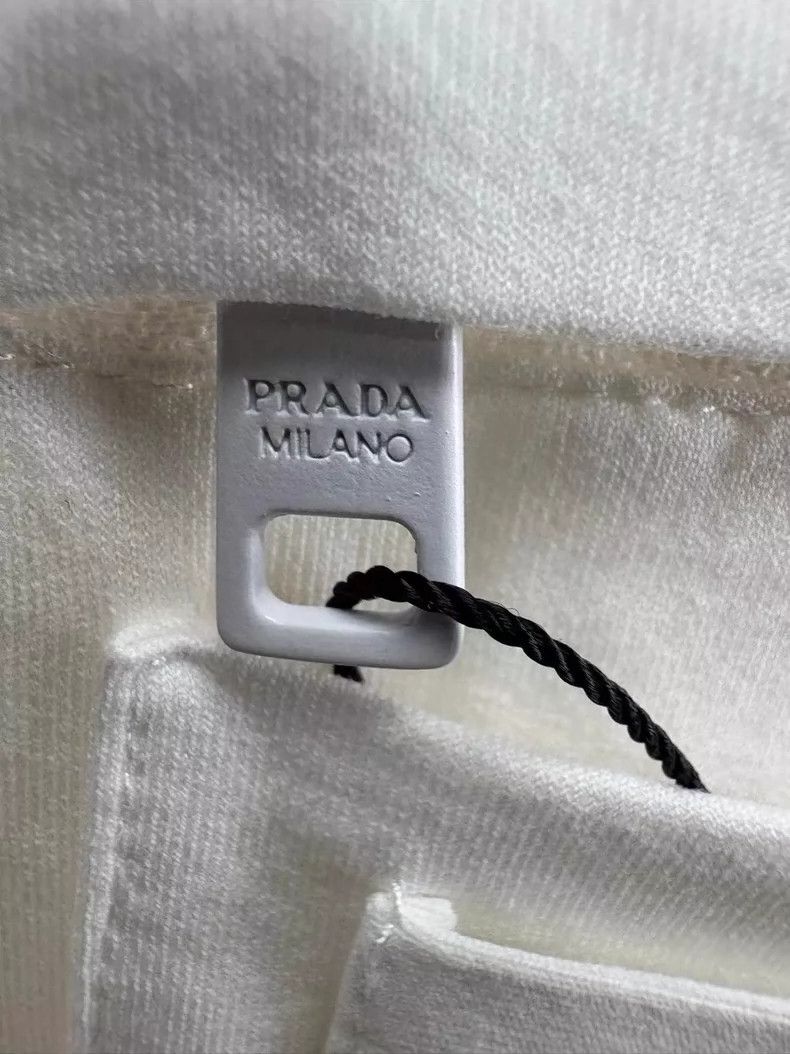 Prada Prada White Logo Short Sleeve T-Shirt-yf Size US L / EU 52-54 / 3 - 5 Thumbnail