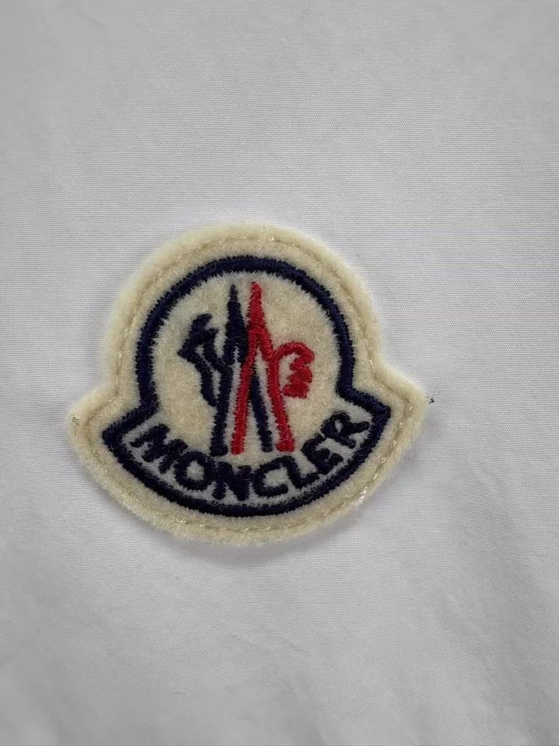 Moncler Moncler White Zipper Logo Jacket Outerwear-yf Size US M / EU 48-50 / 2 - 3 Thumbnail