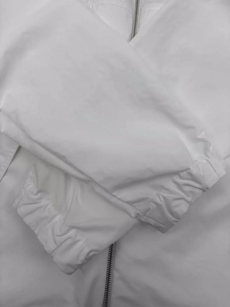 Moncler Moncler White Zipper Logo Jacket Outerwear-yf Size US M / EU 48-50 / 2 - 5 Thumbnail