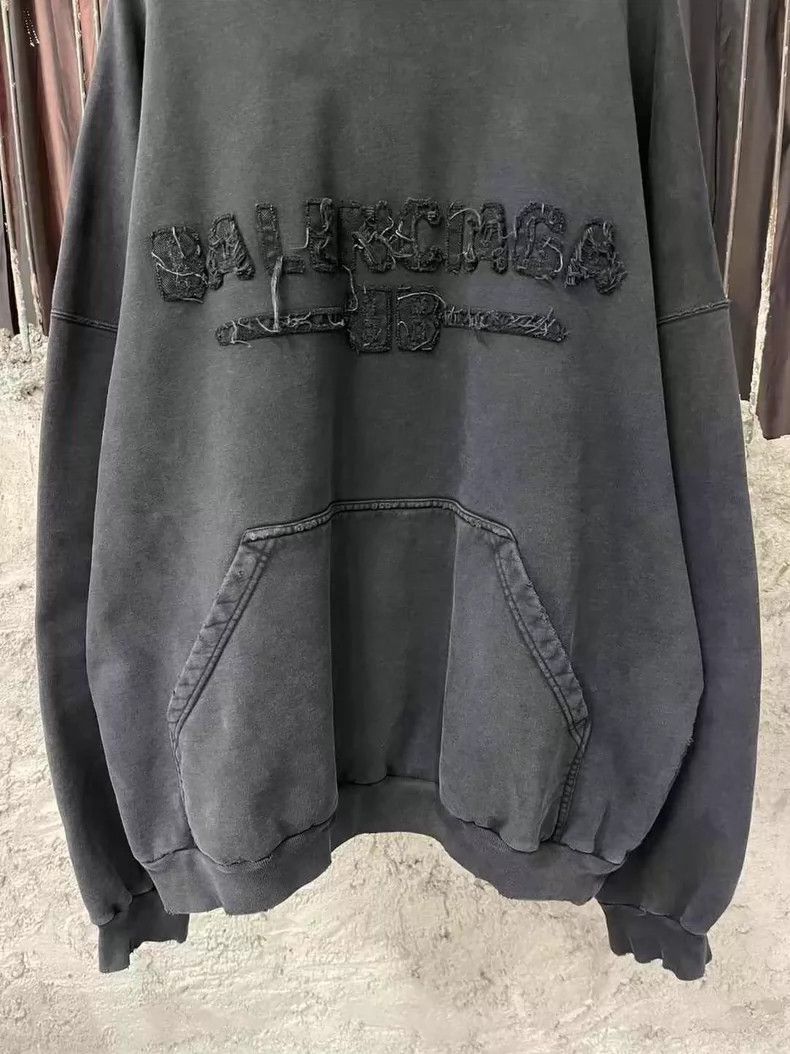 Balenciaga Balenciaga Black Gray Destroyed Hoodie-yf Size US S / EU 44-46 / 1 - 4 Thumbnail