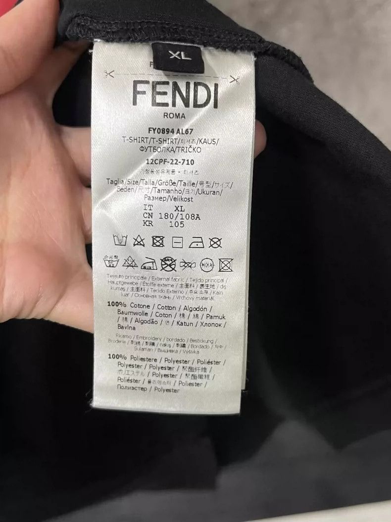 Fendi Fendi Short Sleeve T-Shirt in Black-yf Size US XL / EU 56 / 4 - 7 Thumbnail