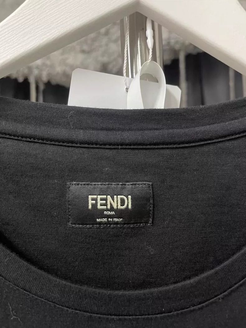 Fendi Fendi Short Sleeve T-Shirt in Black-yf Size US XL / EU 56 / 4 - 6 Thumbnail
