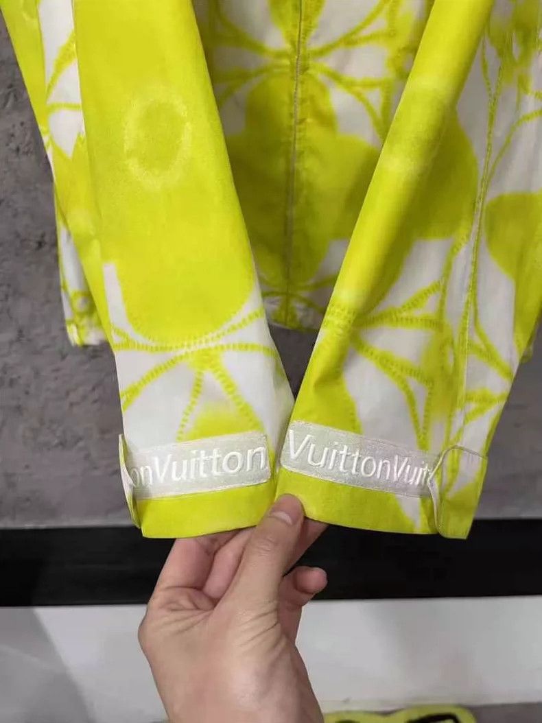 Louis Vuitton Louis Vuitton Zip Jacket with Yellow Pattern-yf Size US L / EU 52-54 / 3 - 5 Thumbnail