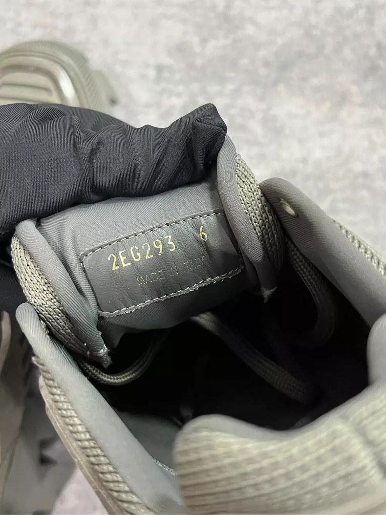 Prada Prada Thunder Sneakers Size 6-yf Size US 6 / EU 39 - 7 Thumbnail