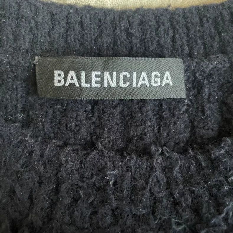 Balenciaga Balenciaga Teddy Logo Knit Sweater OS Size-yf Size US S / EU 44-46 / 1 - 3 Thumbnail