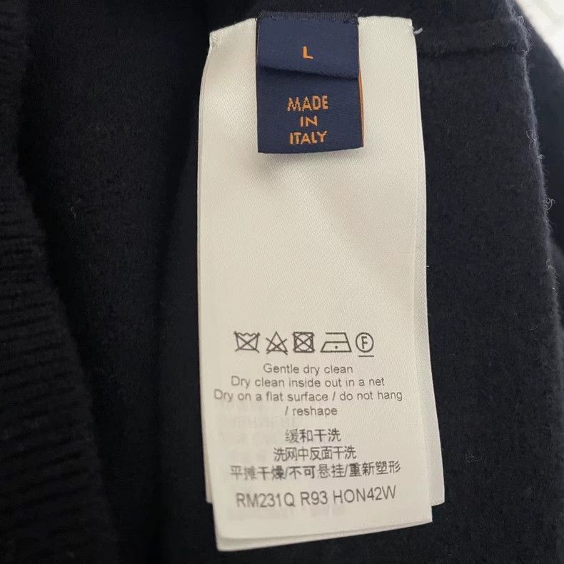 Louis Vuitton Louis Vuitton Monogram Wool Long Sleeve Sweater-yf Size US L / EU 52-54 / 3 - 4 Thumbnail