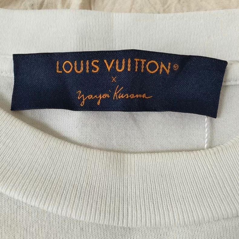 Louis Vuitton Louis Vuitton Collaboration Short Sleeve T-Shirt-yf Size US S / EU 44-46 / 1 - 3 Thumbnail