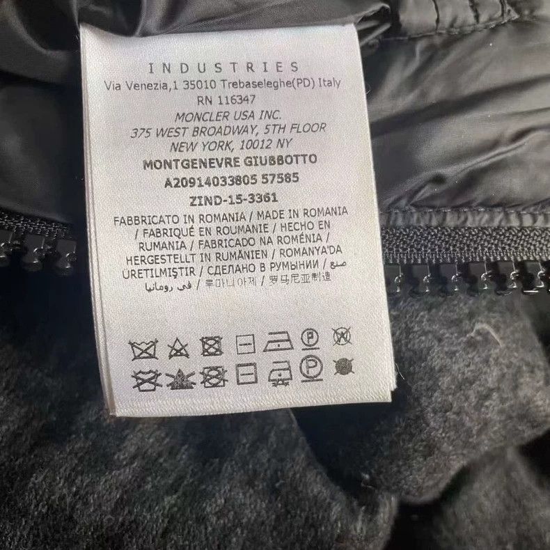Moncler Moncler Check Wool Down Jacket-yf Size US M / EU 48-50 / 2 - 5 Thumbnail
