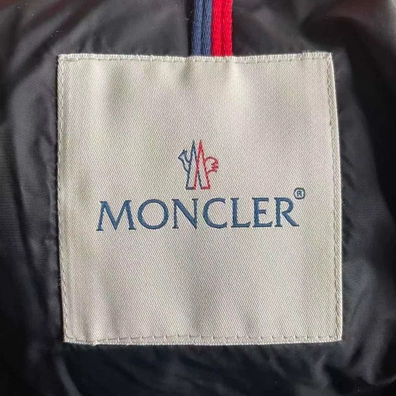 Moncler Moncler Check Wool Down Jacket-yf Size US M / EU 48-50 / 2 - 4 Thumbnail
