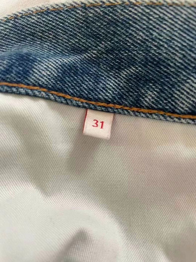 Valentino Valentino Distressed Denim Jeans with Logo-yf Size US 30 / EU 46 - 4 Thumbnail