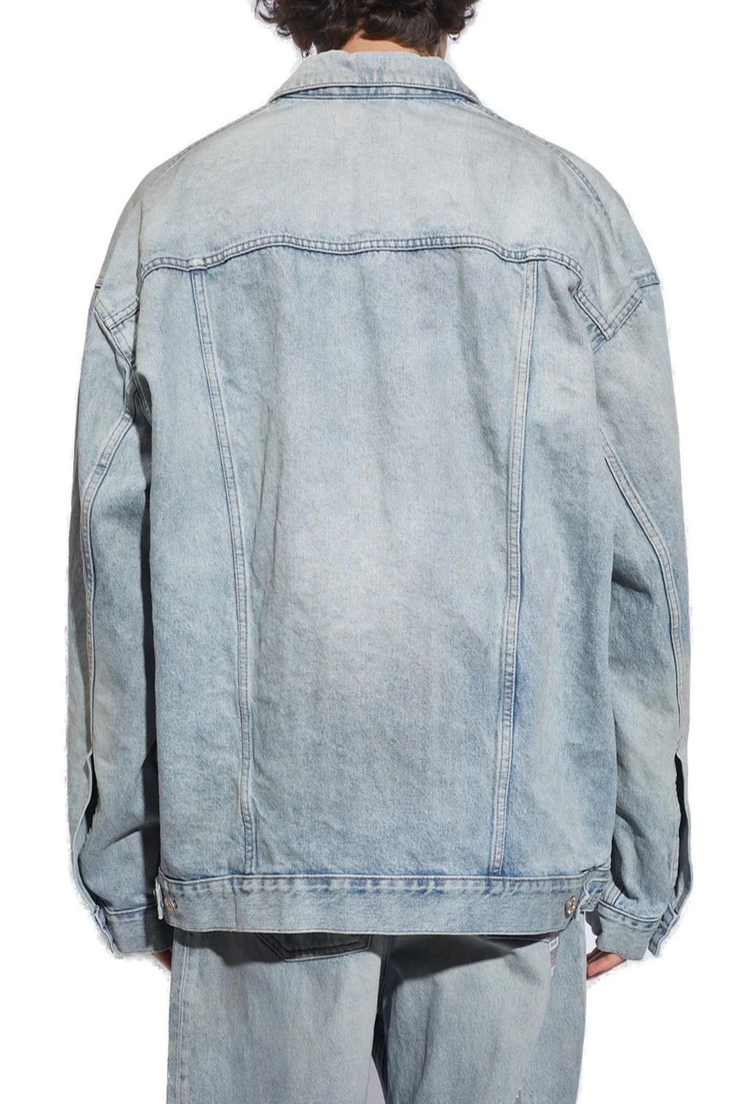 Balenciaga Balenciaga Size Sticker Denim Jacket Size US L / EU 52-54 / 3 - 4 Thumbnail