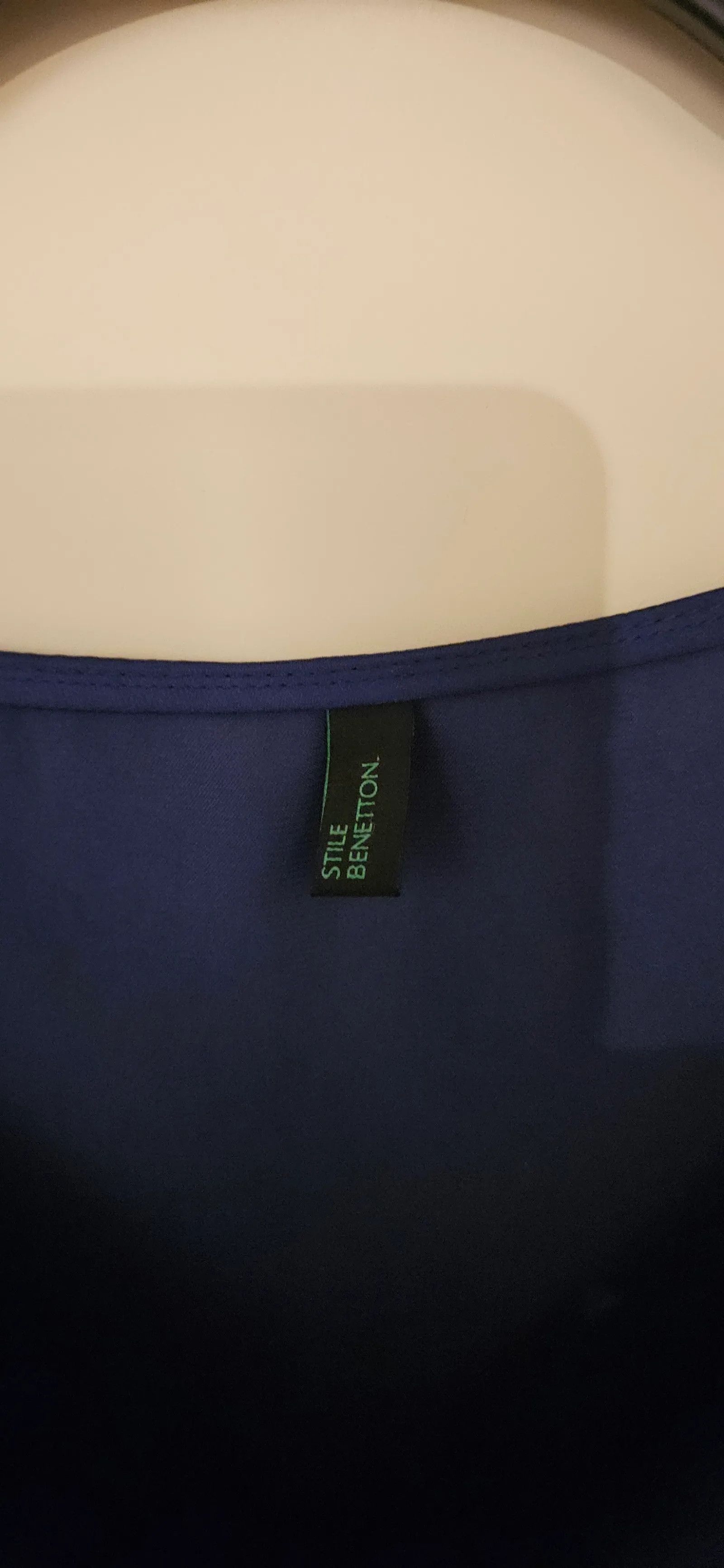 Benetton Benetton Top Size M / US 6-8 / IT 42-44 - 2 Thumbnail