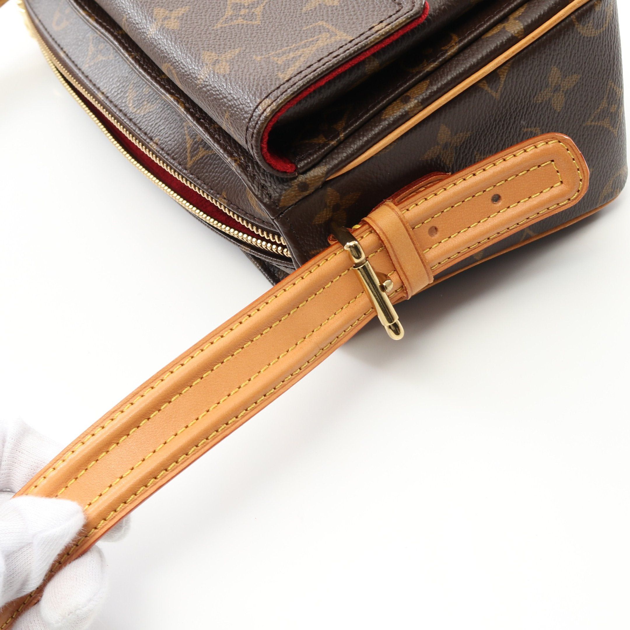 Louis Vuitton Louis Vuitton Vivacite Mm Monogram Shoulder Bag Leather Brown Size ONE SIZE - 8 Thumbnail