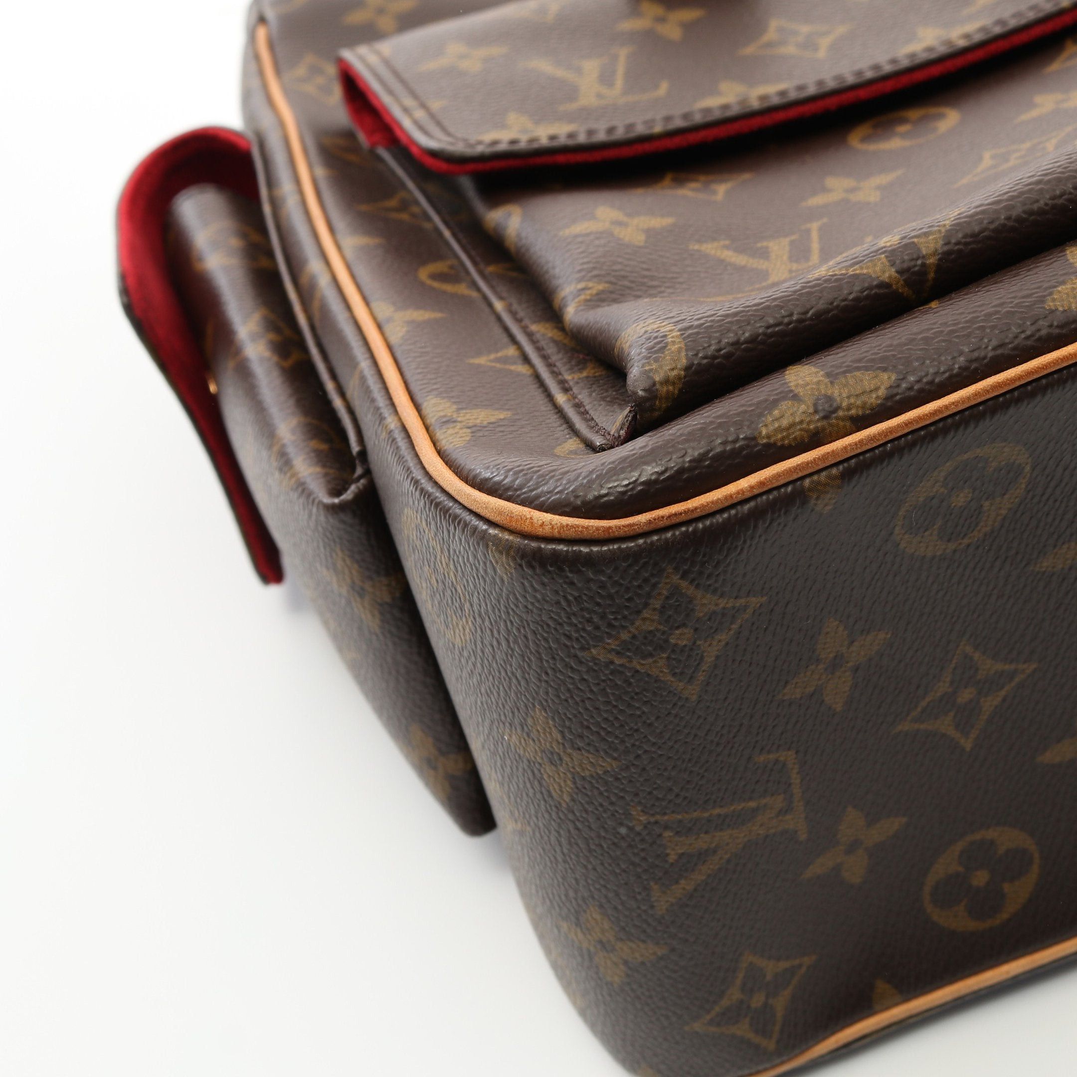 Louis Vuitton Louis Vuitton Multi-Priest Monogram Handbag Leather Brown Size ONE SIZE - 7 Thumbnail