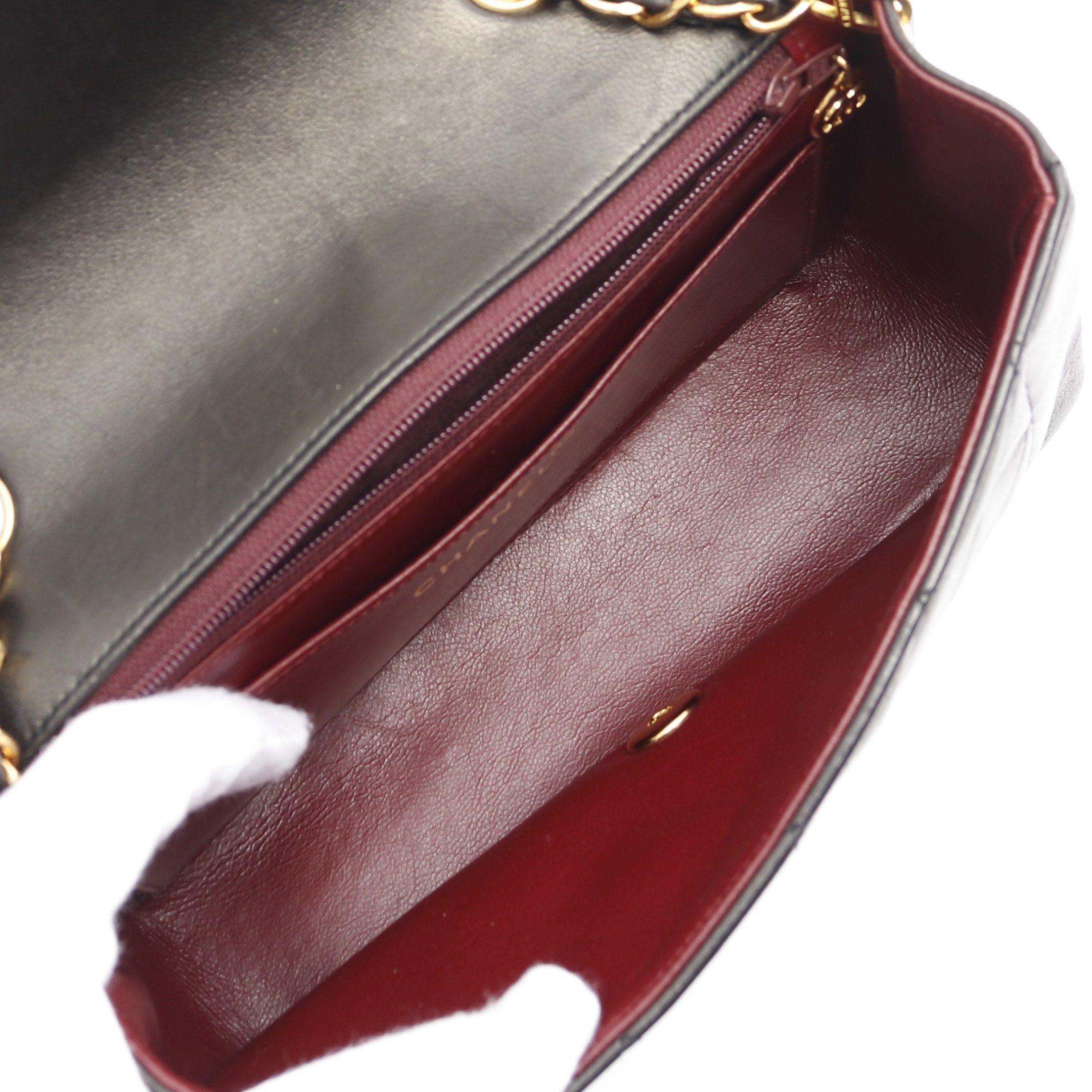 Chanel Chanel Matelasse Diana Flap Chain Shoulder Bag Lambskin Black Gold Hardware Size ONE SIZE - 3 Thumbnail