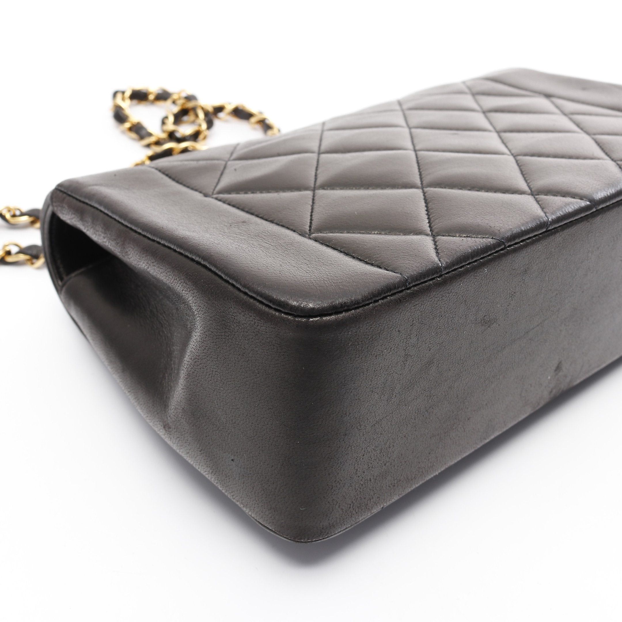Chanel Chanel Matelasse Diana Flap Chain Shoulder Bag Lambskin Black Gold Hardware Size ONE SIZE - 6 Thumbnail