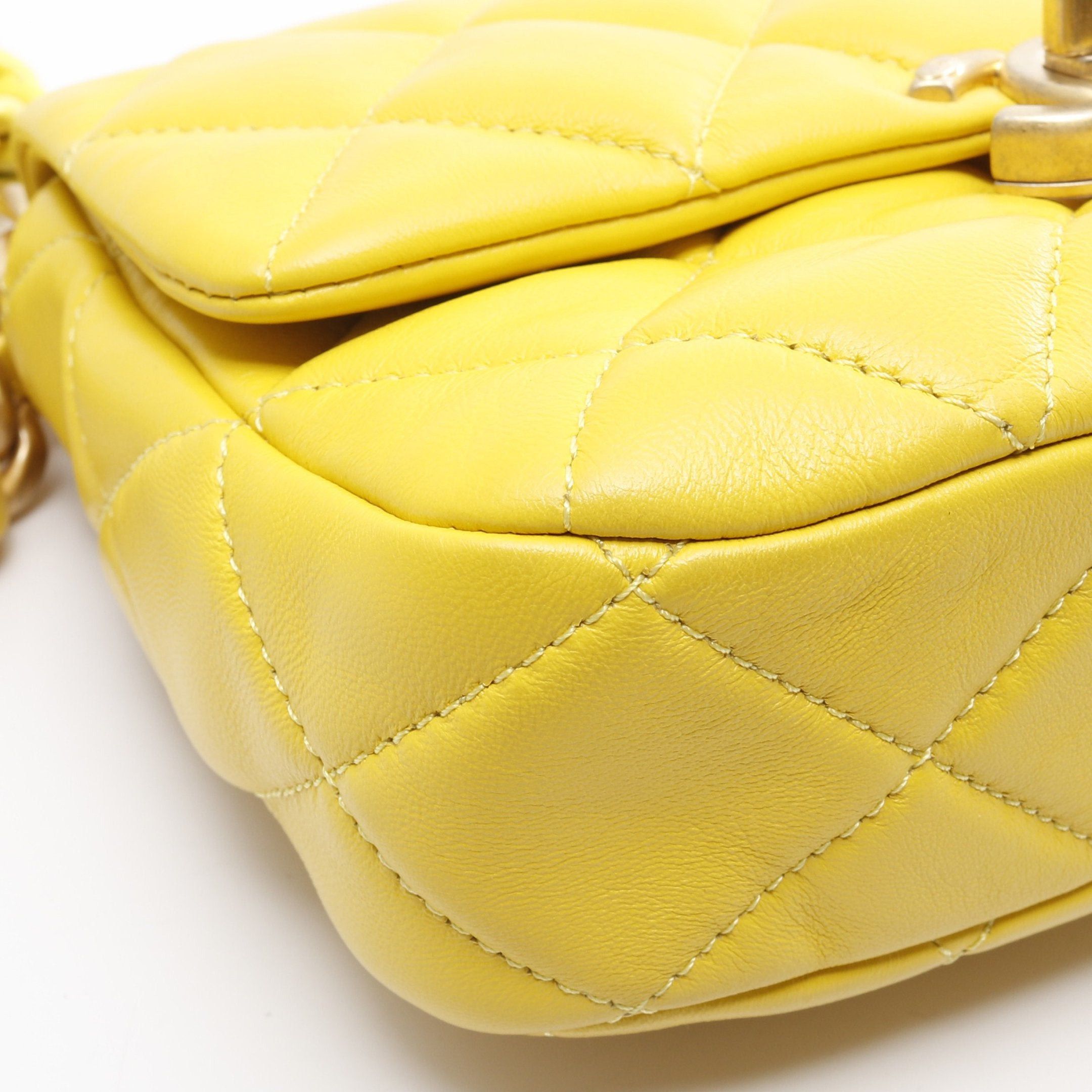 Chanel Chanel Mini Matelasse Chain Shoulder Bag Lambskin Yellow Combination Metal Fittings Size ONE SIZE - 6 Thumbnail